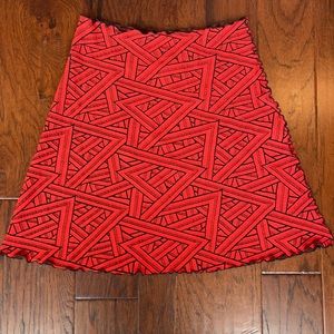 Haystacks Ruffle Edge Skirt- Red/Black